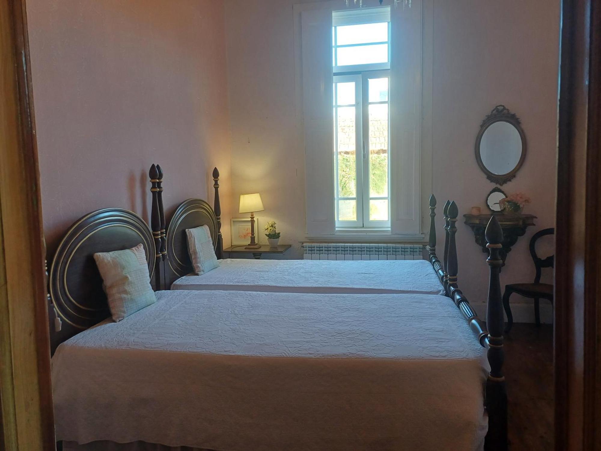 Vila Delfina Луса Экстерьер фото